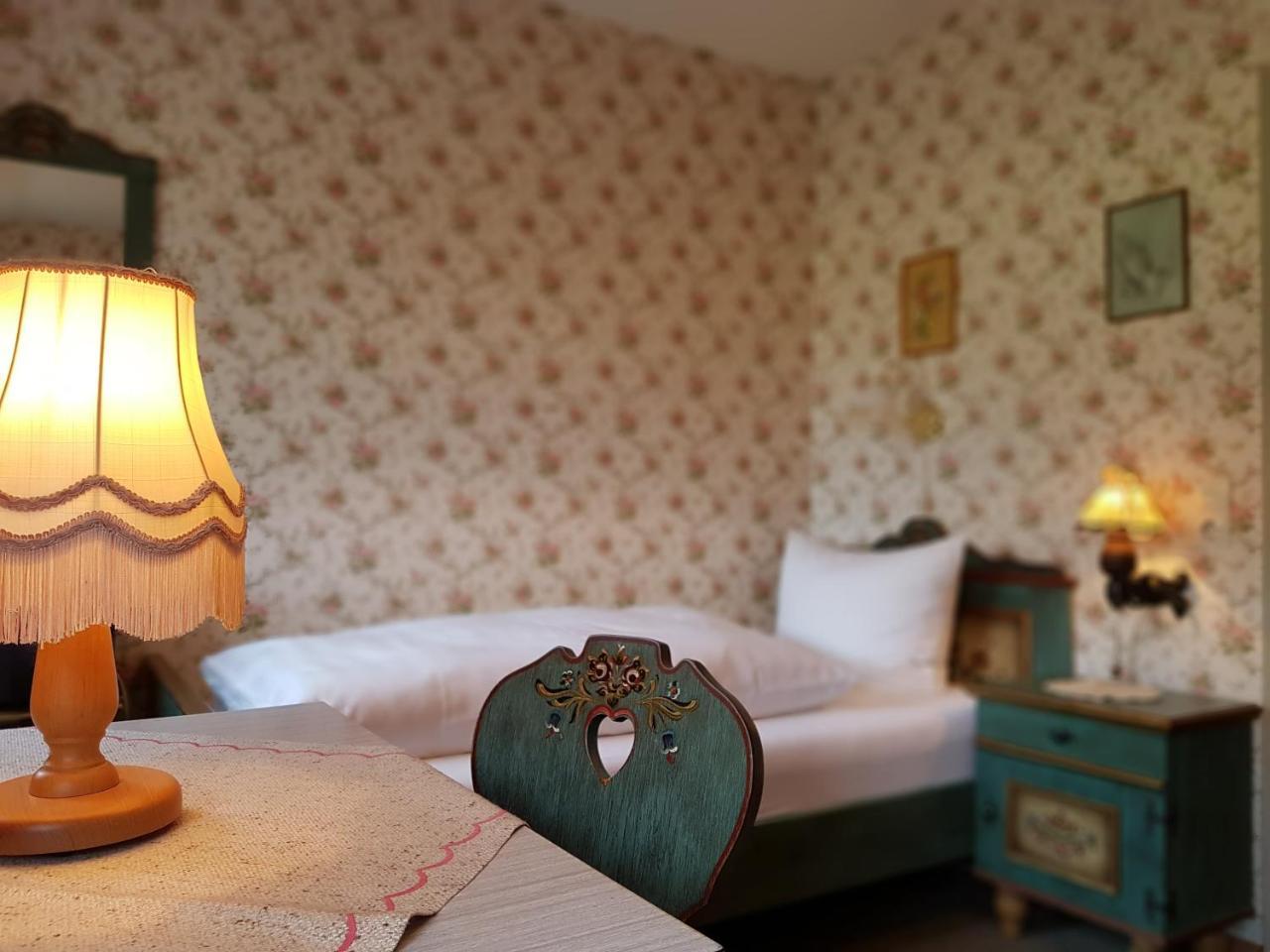 Hotel Landhaus Sonnenhof ทอดท์เนา ภายนอก รูปภาพ